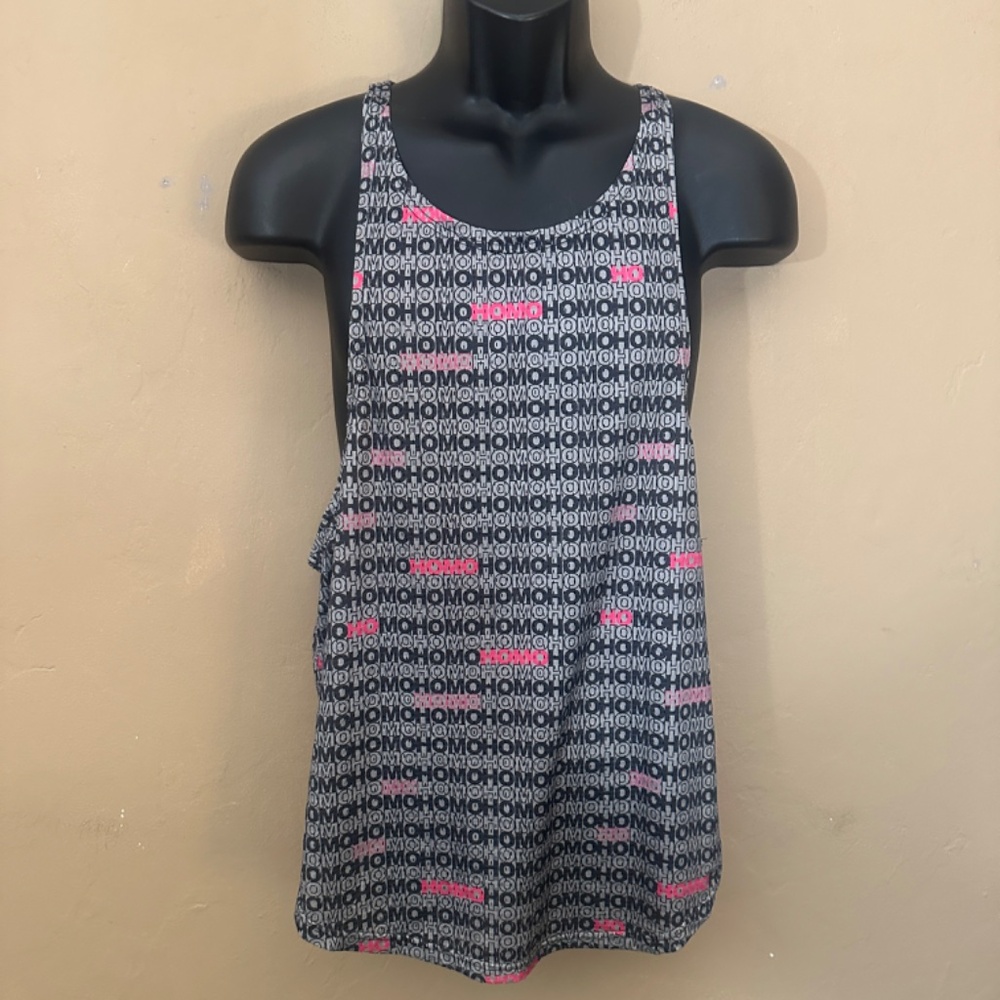 JJ Malibu Homo Mesh Tank Top Medium Gently worn 90% polyester / 10% spandex - Picture 2 of 4